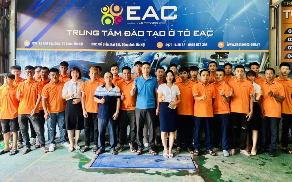 Học Nghề Sửa Chữa Ô Tô Là Học Những Gì? Ai Có Thể Tham Gia Học? | Trường Dạy Nghề EAC Ưu điểm hiện có của Trung tâm EAC