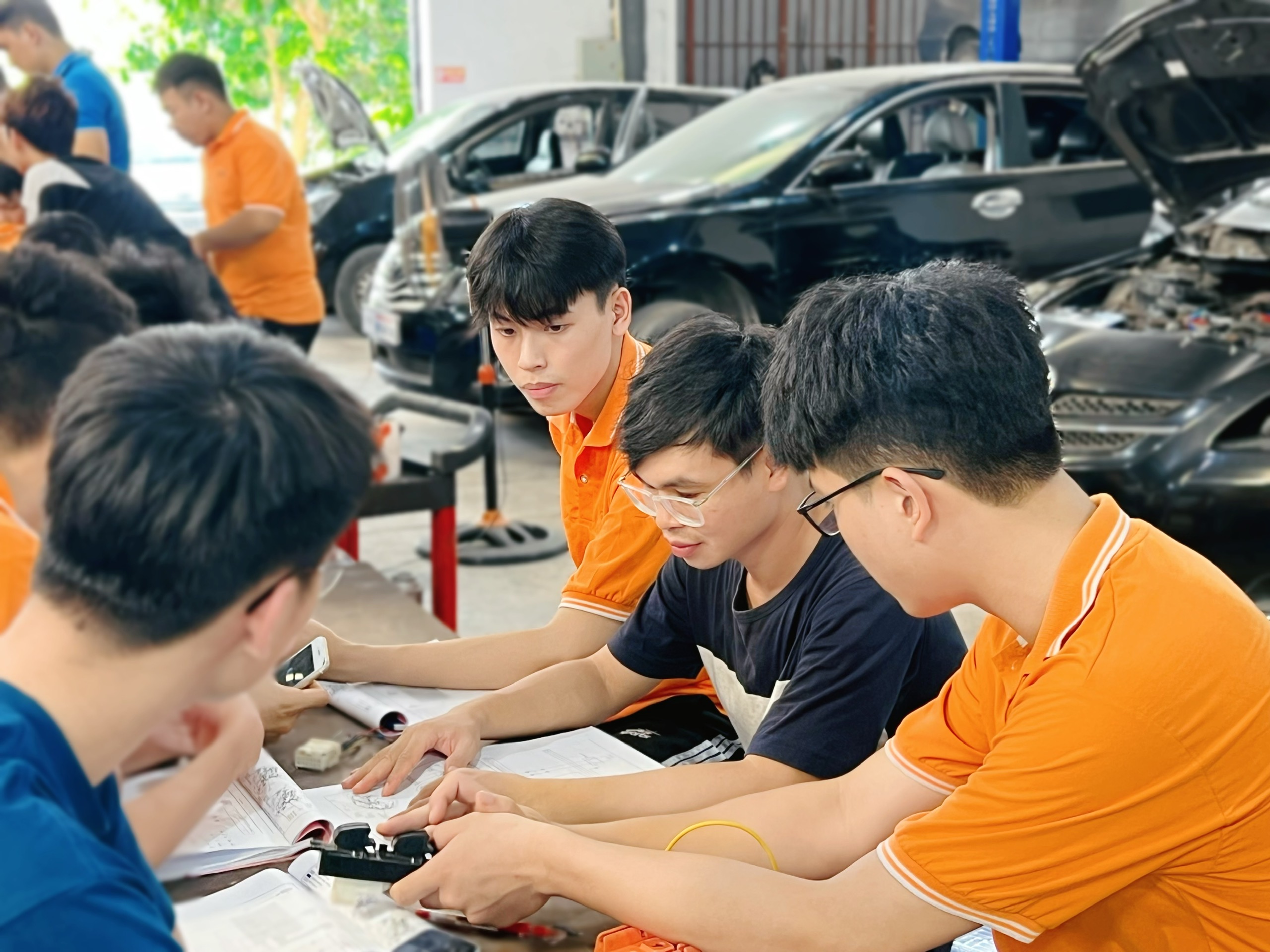Nội Dung Chi Tiết Khóa Học sửa chữa ô tô toàn diện