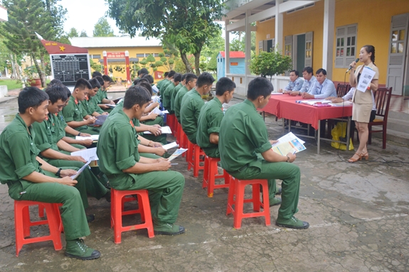 Bộ đội xuất ngũ nên học nghề gì? Học nghề ở đâu? | Trường Dạy Nghề EAC Nâng cao đào tạo nghề cho bộ đội xuất ngũ