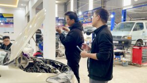 VÌ SAO TỶ LỆ SINH VIÊN THẤT NGHIỆP TĂNG CAO TỪ KHI XUẤT HIỆN TRÍ TUỆ NHÂN TẠO? | Trường Dạy Nghề EAC