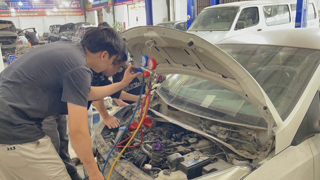 Học nghề sửa chữa ô tô - Các hướng tiếp cận | Trường Dạy Nghề EAC